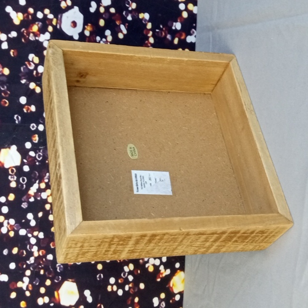🌼 Three Girls & a Wish Hello Spring Box Sign - Picture 2 of 3